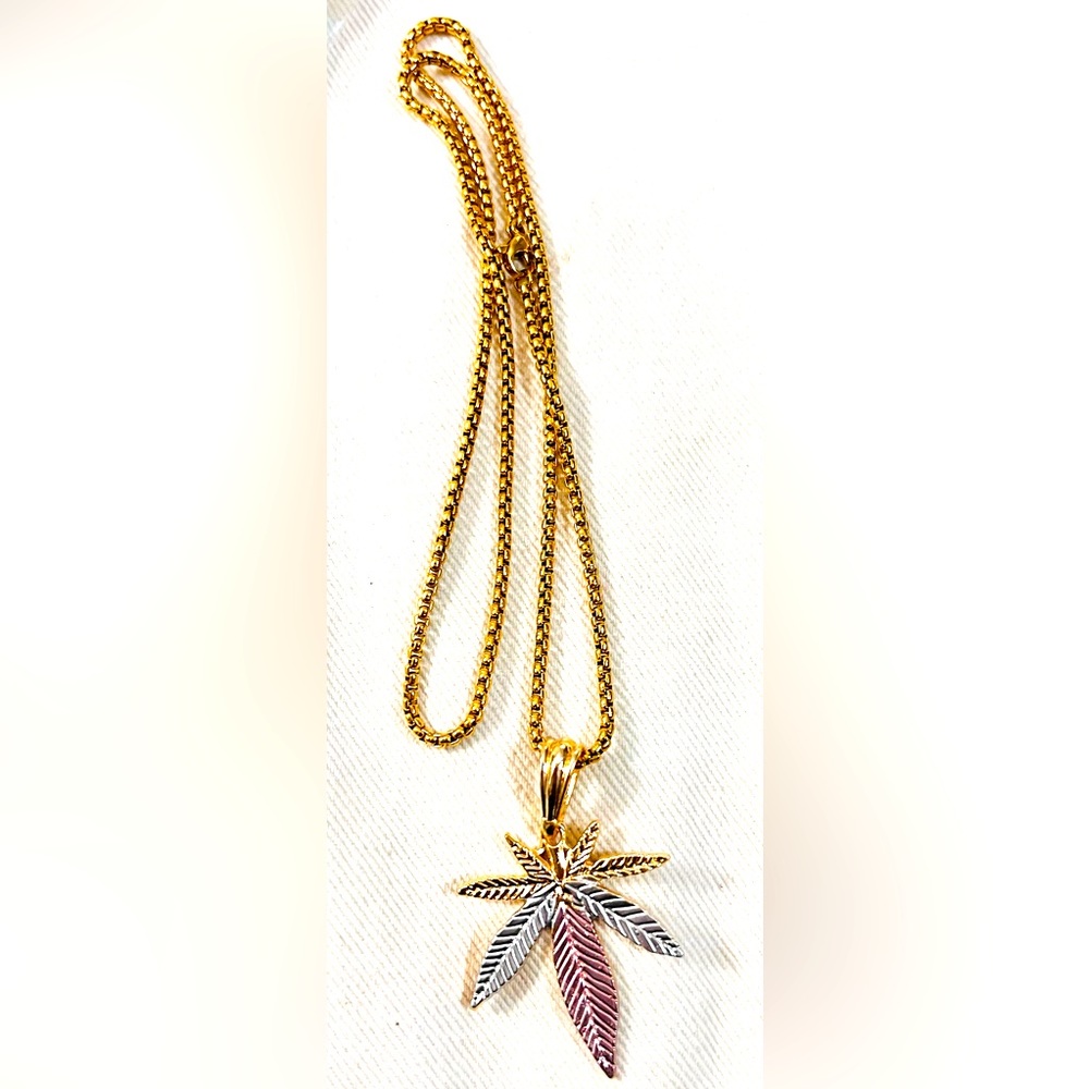 Necklace and Tri-Tone Gold Weed Leaf Charm